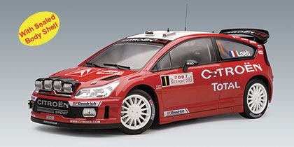 Модель 1:18 Citroen C4 WRC №1 Winner Rallye Monte-Carlo Night Race Verison (Sebastian Loeb - Daniel Elena)