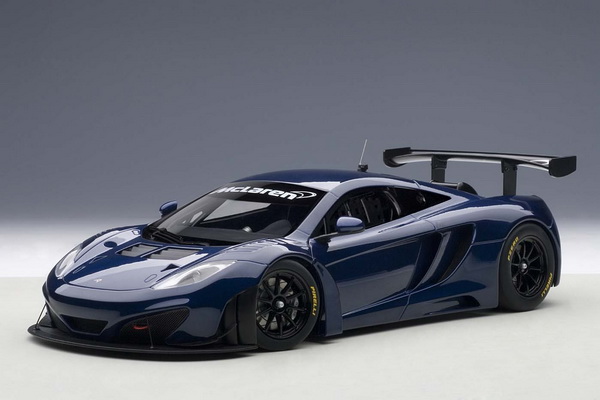 Модель 1:18 McLaren MP4-12C GT3 2011 - blue