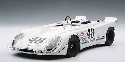 Porsche 908/2 №48 Green Park Sebring 2nd Position (Steve McQueen - Peter Revson) 87072 Модель 1:18