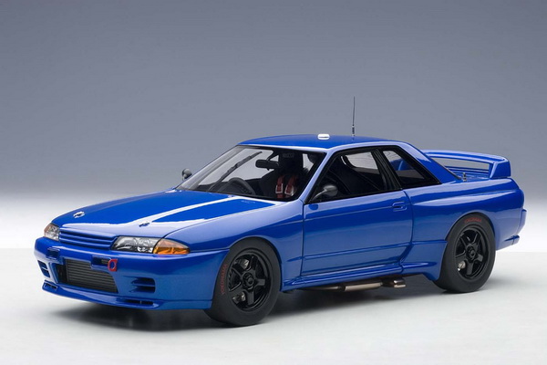 Модель 1:18 Nissan Skyline GT-R (R32) Australian Bathurst Race - plain body version (bayside blue)
