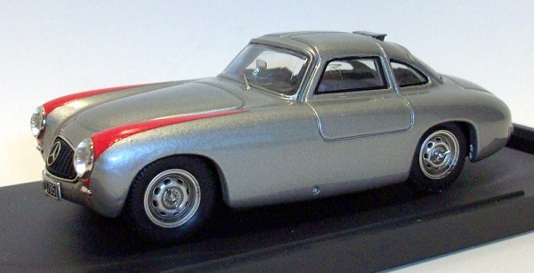 Mercedes 300 SL Coupe street 1952 (metallic grey) BNG.7241 Модель 1:43