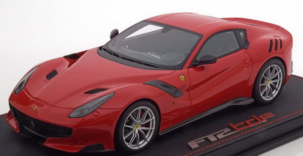 Ferrari F12 tdf - red