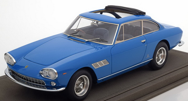 Модель 1:18 Ferrari 330 GT 2+2 John Lennon 1965