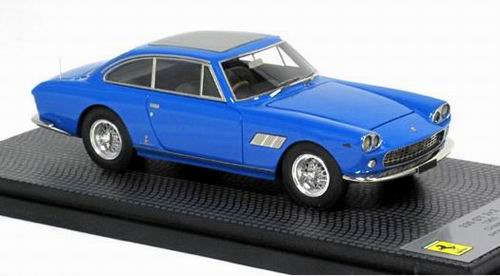 Модель 1:43 Ferrari 330 GT 2+2 Closed Roof (personal car John Lennon) (TV/Movie series)