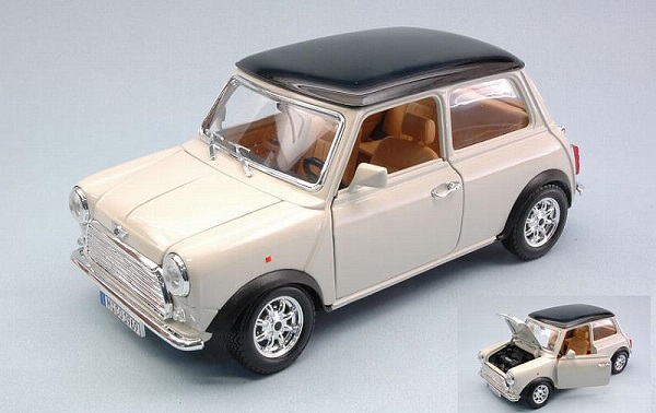 Модель 1:18 Mini Cooper - cream/black