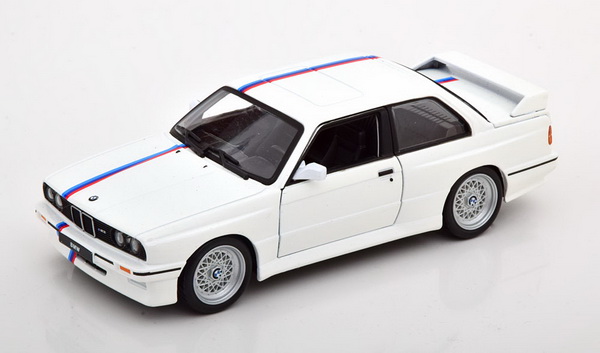 Модель 1:24 BMW M3 (E30) - white