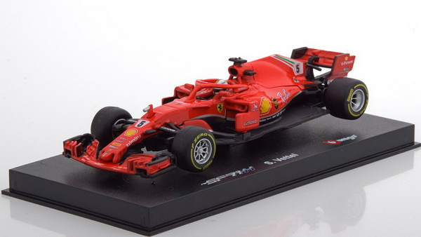 Модель 1:43 Ferrari SF71H №5 (Sebastian Vettel)