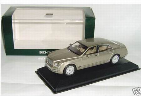 Модель 1:43 Bentley Mulsanne - light gazelle