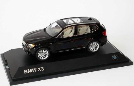 Модель 1:43 BMW X3 (F25) - saphir black