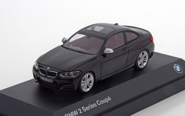 BMW 2er Coupe (F22) - black