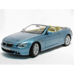 Модель 1:18 BMW 6er E63 Cabrio - hellblau met