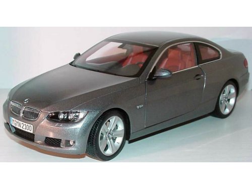Модель 1:18 BMW 3er E92 Coupe - grau met