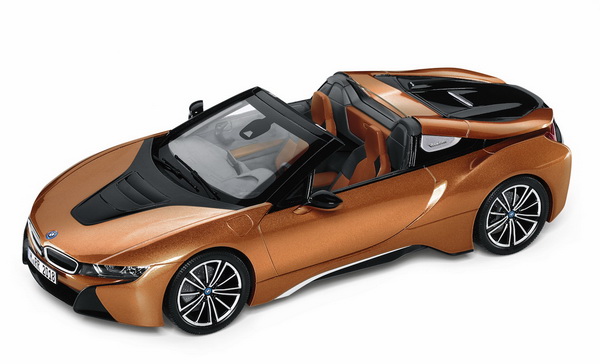 Модель 1:18 BMW i8 Roadster - Copper