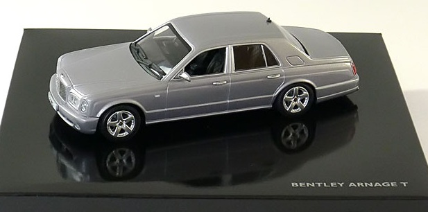 Модель 1:43 Bentley Arnage T - silver