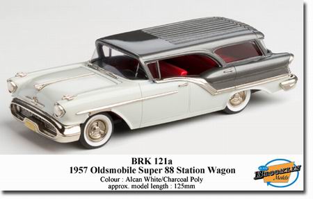 Модель 1:43 Oldsmobile Super 88 Fiesta Station Wagon / Alcan white - Charcoal poly