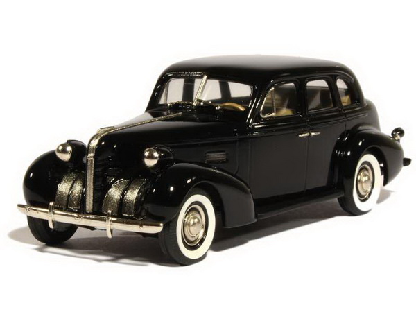 pontiac deluxe six touring sedan 1939 - black PC-07 Модель 1:43