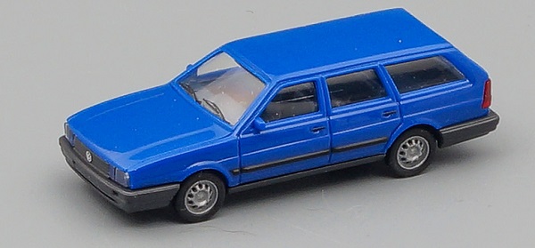 volkswagen passat b2 variant (1985), blue 48100 Модель 1:87
