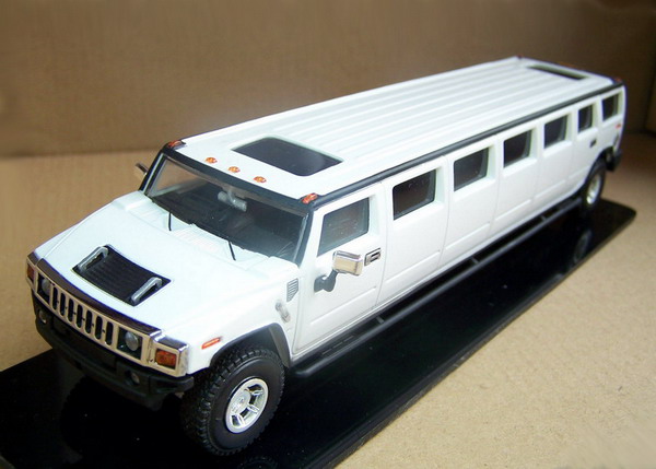 Модель 1:43 Hummer H2 Limousine - white