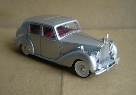 Модель 1:43 Rolls-Royce Silver Dawn - silver