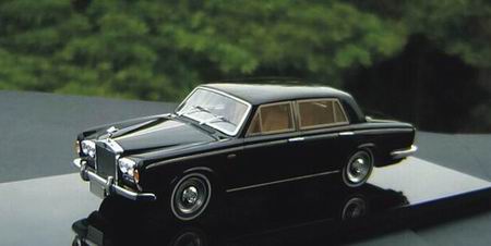 Модель 1:43 Rolls-Royce Silver Shadow - black (с открывающимися дверьми)