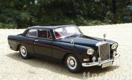 Модель 1:43 Bentley S3 - black