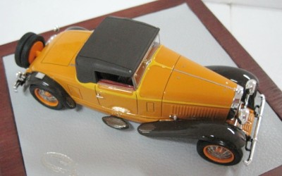 Модель 1:43 Bugatti Cabrio De Villars Ch.№46360 closed top & dickey - orange