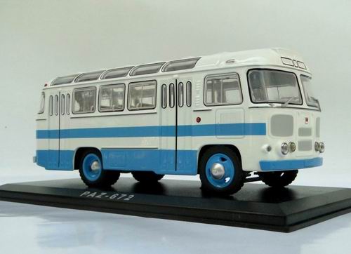 Модель 1:43 Автобус-672 - белый/голубой