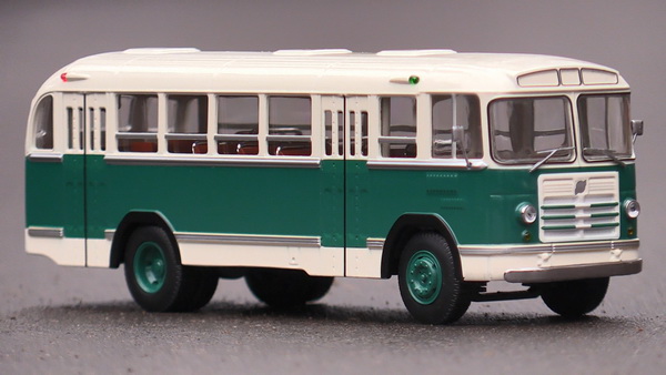 Модель 1:43 Автобус 158В - белый/зелёный