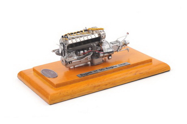 bugatti t57sc 1938 engine including showcase M-112 Модель 1:18