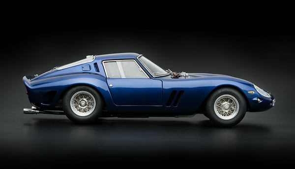 Модель 1:18 Ferrari 250 GTO - blue
