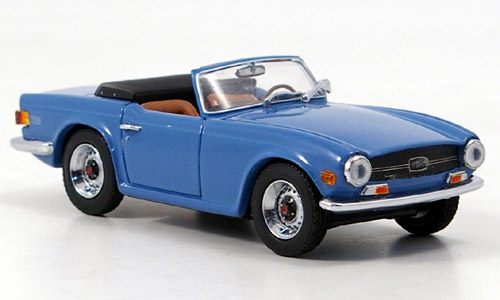 Модель 1:43 Triumph TR6, blue 1969