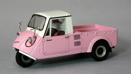 Модель 1:43 Mazda K360 3х-колесный пикап - pink/white