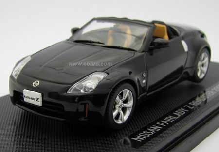 Модель 1:43 Nissan Fairlady Z Roadster - black