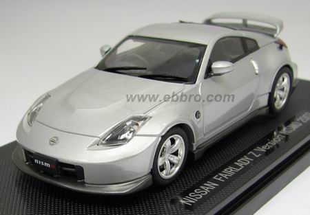 Модель 1:43 Nissan Fairlady Z Nismo - silver
