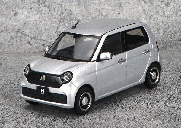 Модель 1:43 Honda N-One - silver