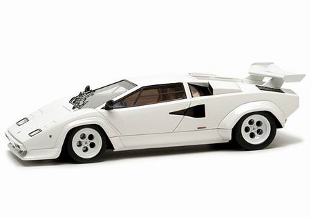 Модель 1:43 Lamborghini Countach LP 400S (with wing) - white
