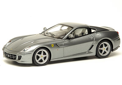 Модель 1:43 Ferrari 599 GTB Fiorano HGTE - titanium silver