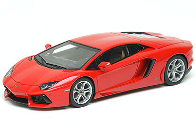 Модель 1:43 Lamborghini Aventador LP 700-4 - red met