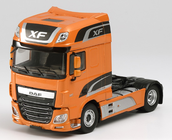 daf xf euro6 superspace (седельный тягач) - orange 115545 Модель 1:43
