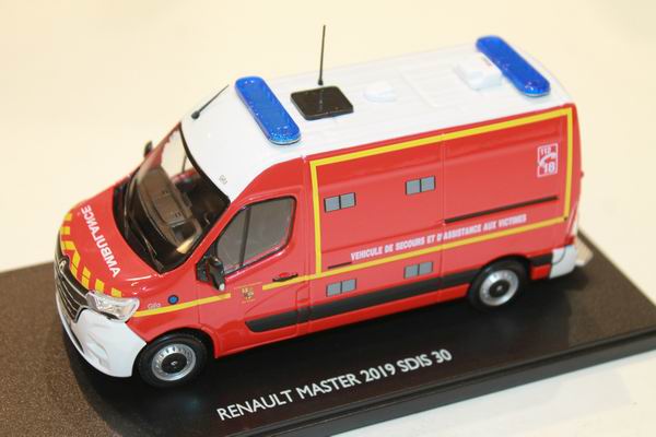 Модель 1:43 Renault Master VSAV SDIS 30 (автомобиль спасения и помощи пострадавшим)