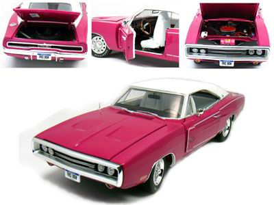 dodge charger r/t - panther pink AMM911 Модель 1:18