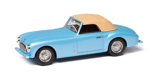 Cisitalia 202 SC Stabilimenti Farina Cabriolet Closed - 1947 - Light blue/beige EMEU43076B Модель 1:43