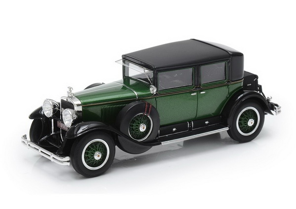 Модель 1:43 Cadillac 341A Town Sedan owned by Al Capone - green/black (L.E.500pcs)
