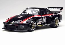Модель 1:18 Porsche 935-II №0 Interscope 1st Daytona