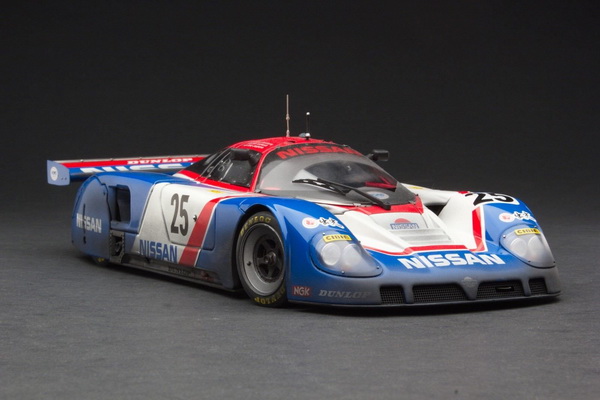Модель 1:18 Nissan R89C - Works Nissan - 1989 Le Mans 24 Hours - Arie Luyendyk, Chip Robinson, Geoff Brabham