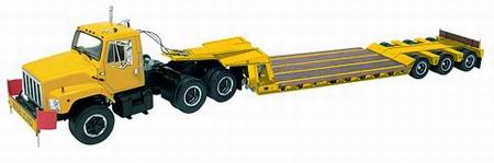 international s series with folding gooseneck trailerin ac - yellow 40-0167A Модель 1:25