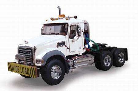 mack granite mp tractor - white 50-3156 Модель 1:50