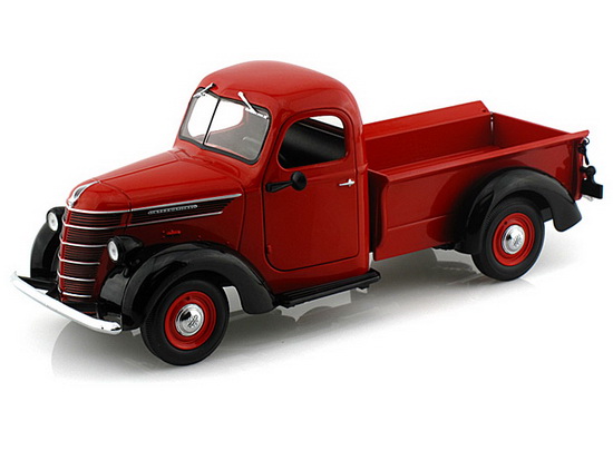 Модель 1:25 International D-2 PickUp Truck - Red