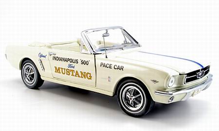 Модель 1:24 Ford Mustang Convertible, Indy Pace Car