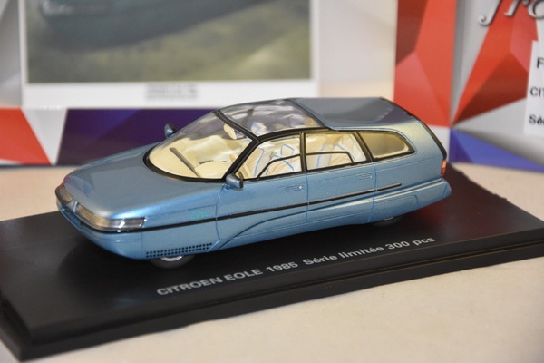 Модель 1:43 Citroen EOLE Concept Csr - blue met (L.E.300pcs)